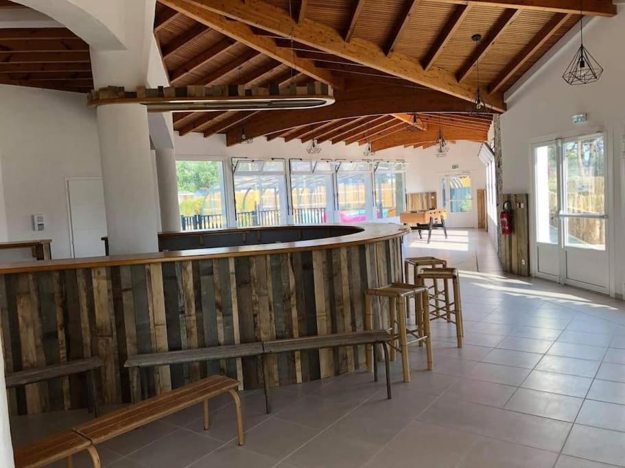 La Roseliere ❁ Piscine ❁ Tranquillite Apartment Saint-Hilaire-de-Riez Exterior photo